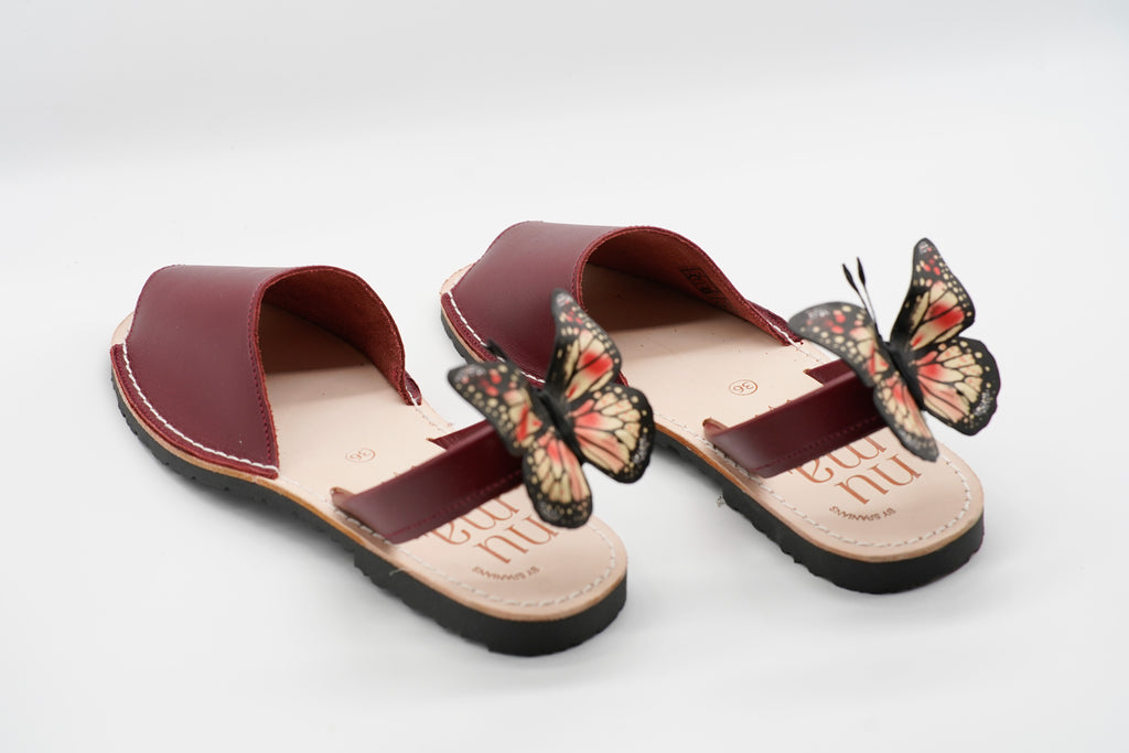 Dedé Burgundy (Wide)