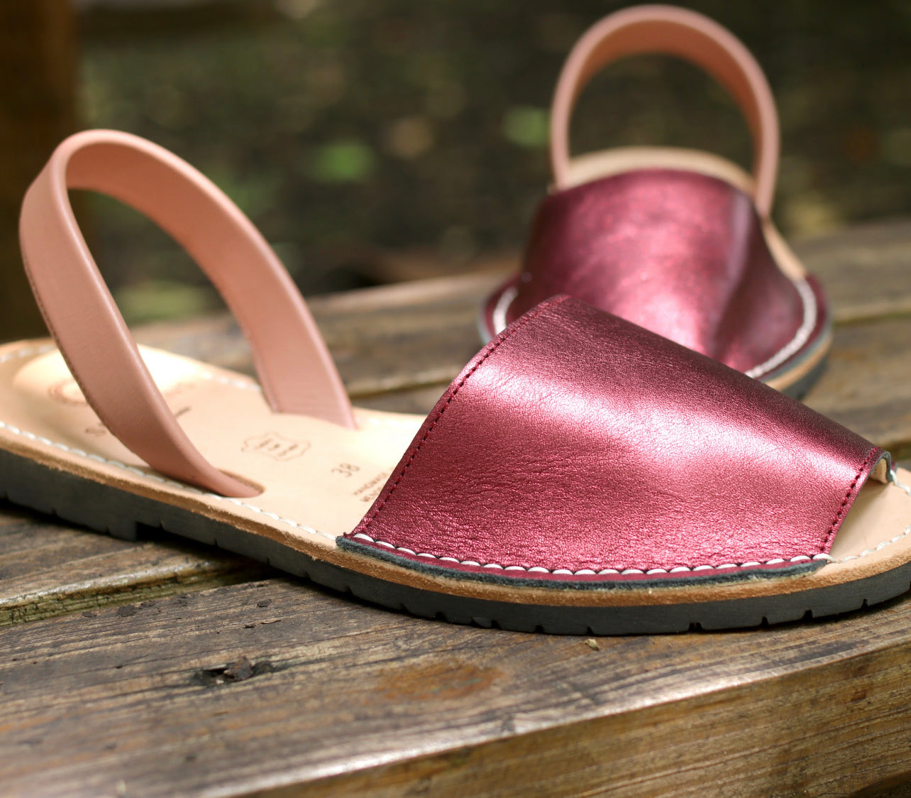 Mary Burgundy OUTLET