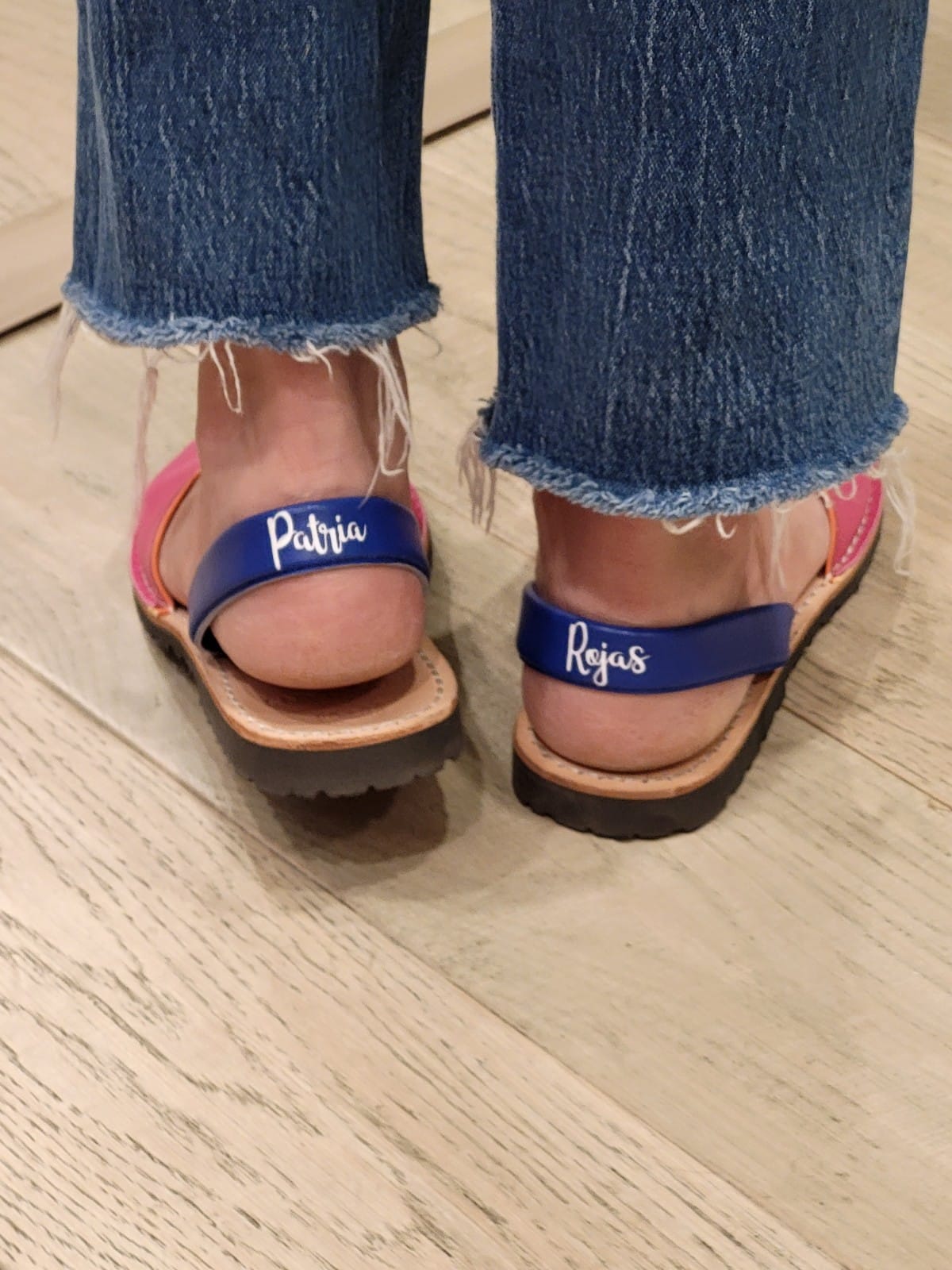 Custom Initials On Numas Avarcas Burgundy