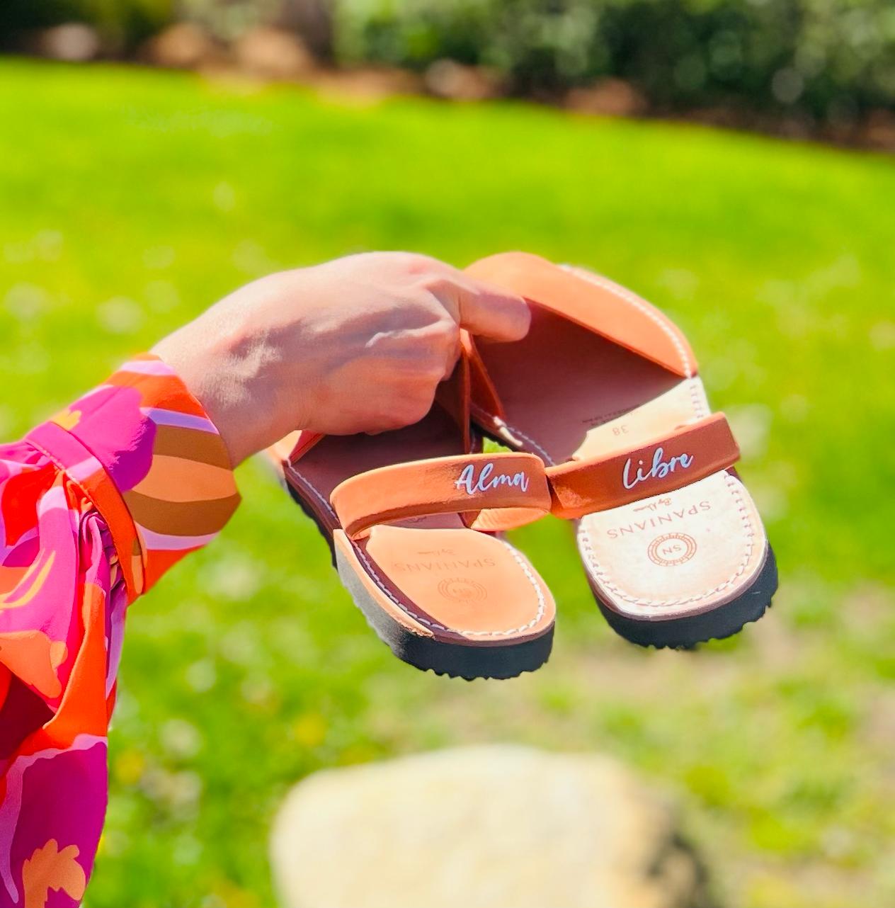 Custom Name On Numas Avarcas Olive