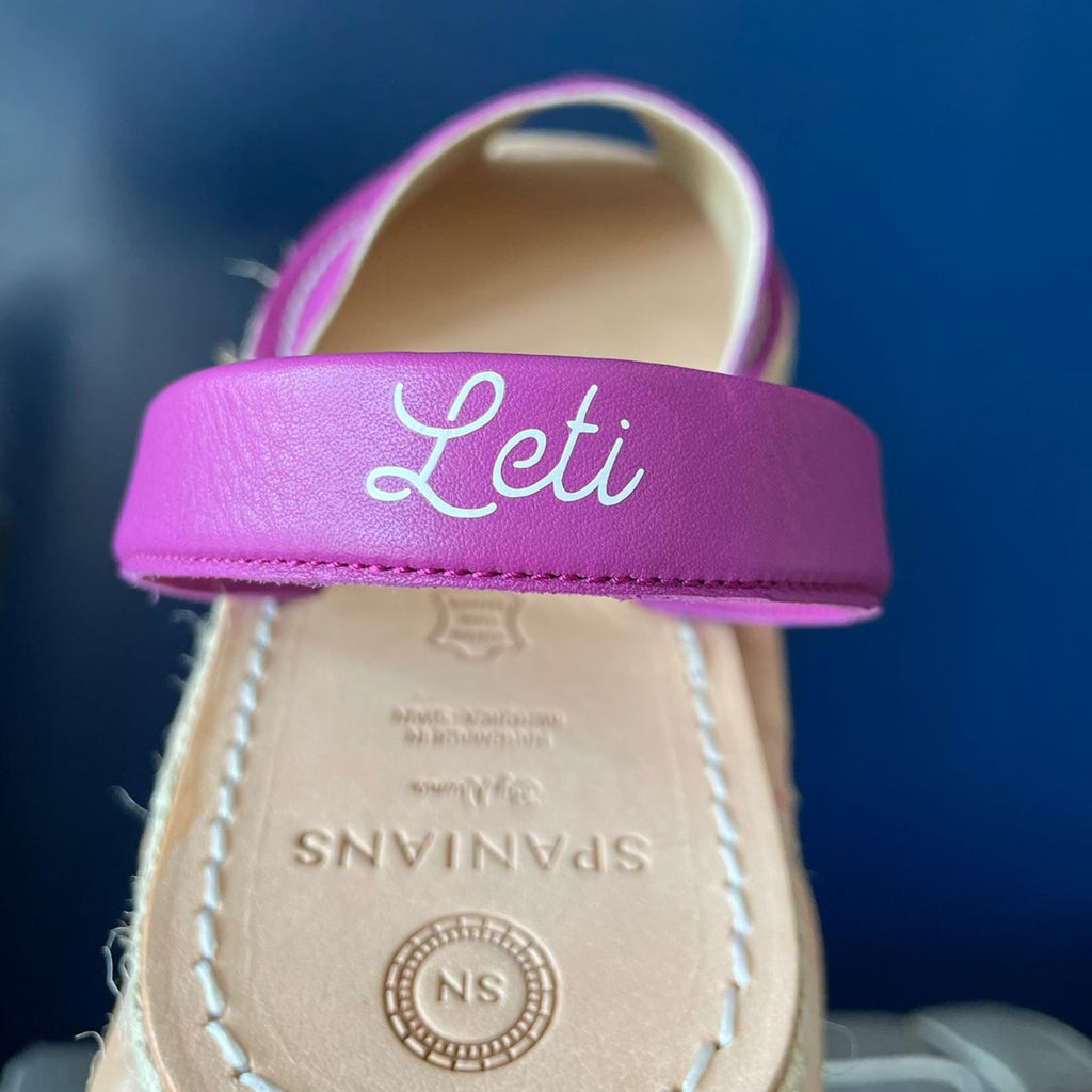 Custom Name On Numas Avarcas Olive